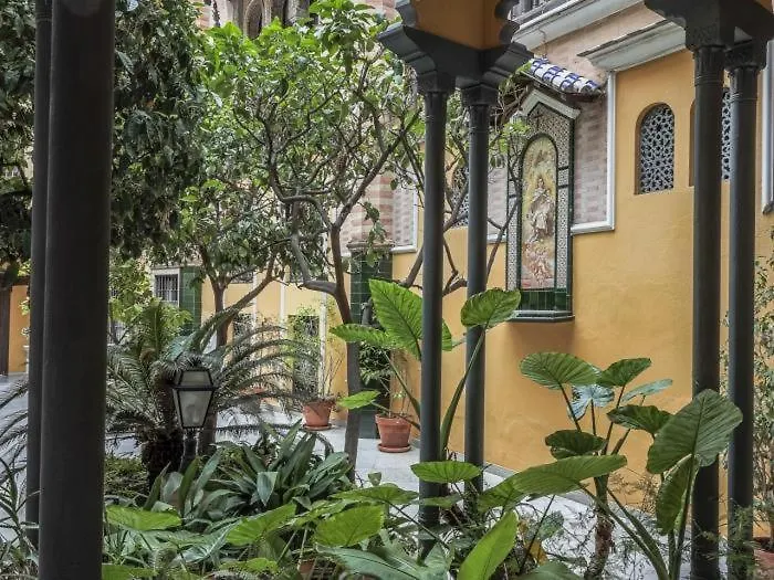 Placentines Cathedral Dreams Oasis En Santa Cruz Seville 0*,